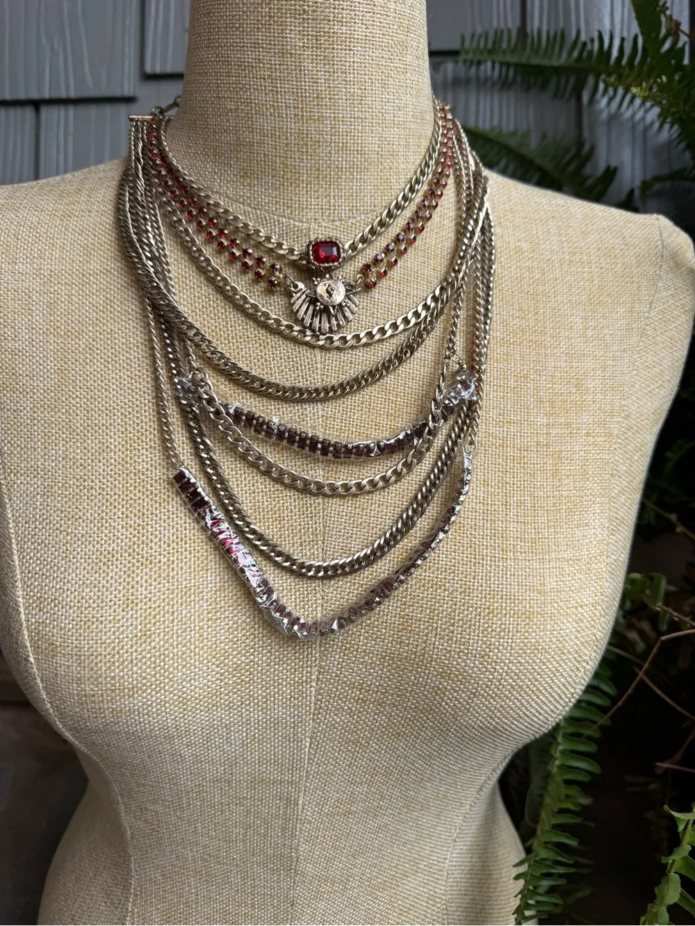 New🌟Free People-The Pistols Stacked Chain Choker-Gold Red